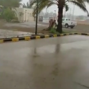 هكذا بدأت اشوبا بالتاثير على سواحل سلطنة عمان 