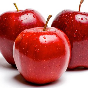 Le moyen le plus simple d&#39;éliminer la couche de cire `cancérigène` des pommes