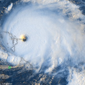 عاجل | بث مباشر يُظهر القوة الهائلة للإعصار دوريان وشدة الرياح على بعض جزر البهاما