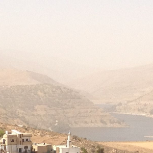 بالصور : الشرقية تتسبب في أثارة الغُبار في أجزاء من المملكة