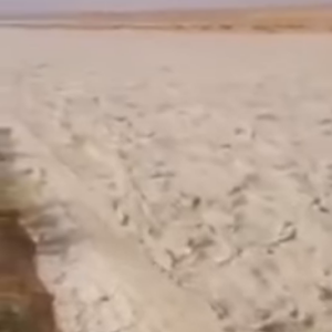 أغرب مشهد طبيعي تم رصده في السعودية خلال العام 2015م 