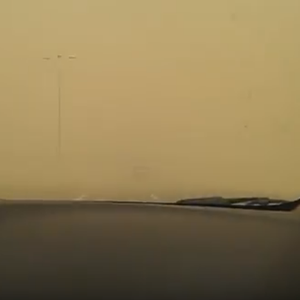 شاهد قوة العاصفة الرملية التي أثرت على جازان عصر الثلاثاء 