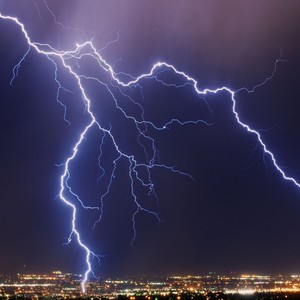 السعودية | أجواء حارة الى شديدة الحرارة وحالة من عدم الاستقرار في بعض المناطق