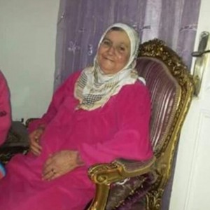 ستينية أردنية تتألق بامتحان الثانوية العامة