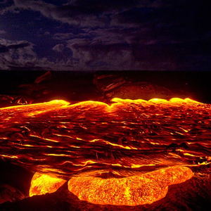 د.المسند: الحجاز على موعد مع بركان تضيء من ناره أعناق الإبل قرب دمشق