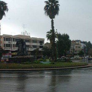 زخات محلية من المطر في أجزاء من جنوب البلاد بعد ظهر ومساء الجمعة