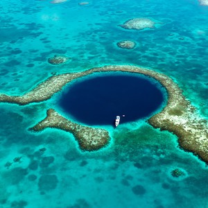 أسباب السياحة في بليز ، أمريكا الوسطى