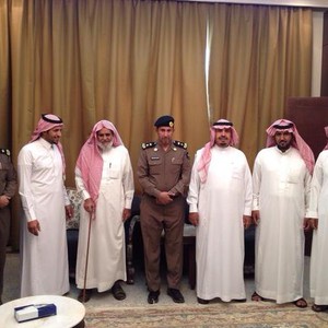 تكريم مواطنين في الدواسر لشجاعتهم في مواجهة اﻷمطار والسيول