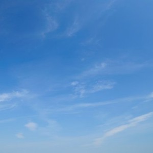 ارتفاع كبير على درجات الحرارة نهار السبت تمهيداً لانخفاضها الكبير خلال اليومين القادمين 