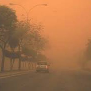 الإمارات - المركز الوطني | انخفاض ملحوظ على درجات الحرارة الخميس واستمرار الطقس المُغبر الأيام القادمة