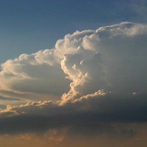 احتمال زخات رعدية من المطر على جبال شرق لبنان يومي الإثنين والثلاثاء