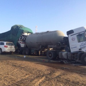 الضباب يتسبب بحادث سير جماعي على طريق جدة - رابغ