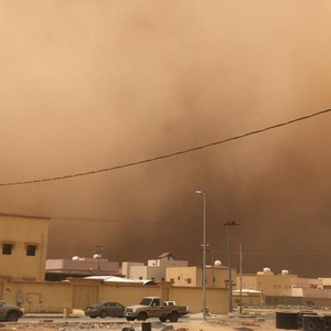 بسبب العاصفة الرملية: تأخير عدد من رحلات الطيران