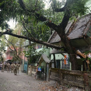 زلزال نيبال يخلف الآف القتلى  