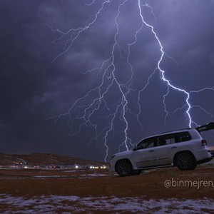بالفيديو | أقوى 30 مشهد يُوثق قوة وغزارة الأمطار التي شهدتها العديد من مناطق المملكة هذه الليلة