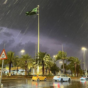 المدينة المنورة | أمطار روياح قوية والأرصاد ترفع مستوى التنبيه إلى الأحمر