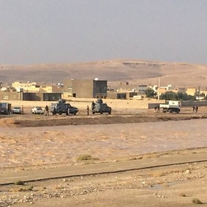 الطفيلة.. مخلفات السيول تعزل مدرسة الحسا الأساسية