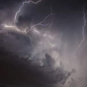 Saudi Arabia at 10:24 pm | Thunderstorm clouds concentrated over Tabarjal Governorate in the Al-Jawf region, accompanied by rainfall of varying intensity