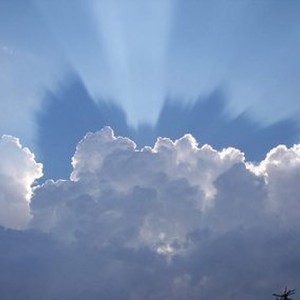 احتمالات الأمطار تستمر حتى ظهر الأحد مع أجواء باردة نسبياً 