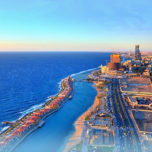 أجواء مستقرة وحارة بشكل عام نهارًا ومعتدلة ليلاً يوم الثلاثاء