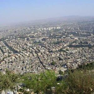 استمرار درجات الحرارة المقبولة يوم الخميس قبل أن تبدأ بالارتفاع الجمعة