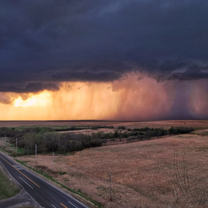 عُمان | تعرف على كميات الأمطار الهاطلة على السلطنة خلال تأثير إعصار تيج حتى ظُهر الثلاثاء