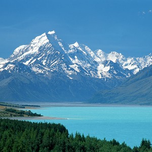 أعلى جبال نيوزيلاندا يفقد عشرات الأمتار من ارتفاعه !