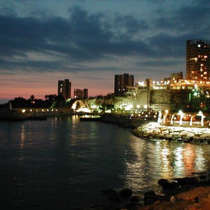 طقس عطلة نهاية الأسبوع في لبنان مُستقر وأقل برودة من المُعتاد . 