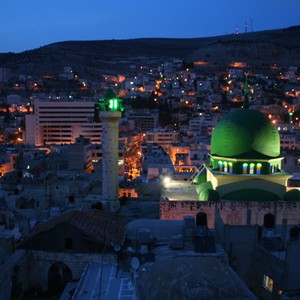 الليلة القادمة أجواء أكثر حرارة من المُعتاد بشكل واضح ..