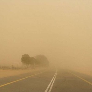 تنبيه من شدة الرياح والغبار شمال المملكة الثلاثاء والأربعاء 