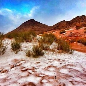 السعودية | زخات ثلوج محتملة على قمم جبل اللوز في منطقة تبوك فجر وصباح الخميس  