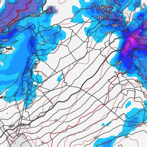 العراق | بعد الأمطار الغزيرة والسيول الجارفة شمالاً حالة عدم الاستقرار الجوي مُستمرة الليلة وتتراجع تدريجيًا يوم السبت