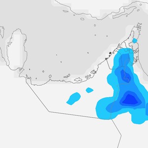 الإمارات | سُحب رعدية وزخات من الأمطار على المناطق الداخلية تشمل مدينة العين عصر اليوم 