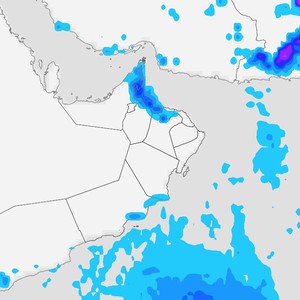 سلطنة عُمان | فُرص الأمطار الرعدية مُستمرة يوم الإثنين وتتركز على جبال الحِجر (التفاصيل)