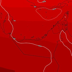الإمارات - المركز الوطني | فرصة تشكل الضباب أو الضباب الخفيف على بعض المناطق الداخلية والساحلية