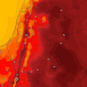 الأردن | تراجع قليل في تاثير الموجة الحارة عن المملكة وانخفاض على درجات الحرارة مع بقاء الطقس حار السبت