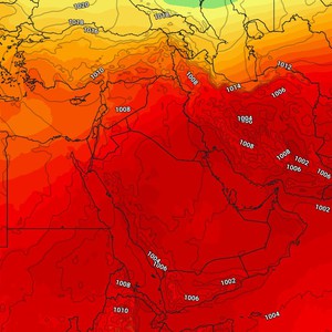 الخليج العربي | الاجواء الحارة مُستمرة ورياح نشطة تتسبب بإثارة الأتربة والغُبار واضطراب للامواج على الشواطئ      
