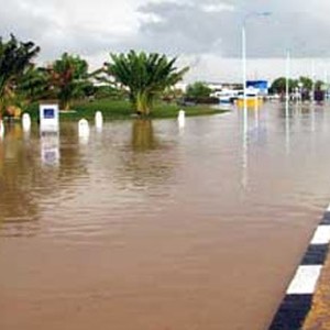 علقوا في السيول: عودة أكثر من 300 أردني من طابا وشرم الشيخ