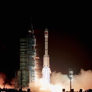 الصين تُطلق صاروخاً صديقاً للبيئة نحو الفضاء 