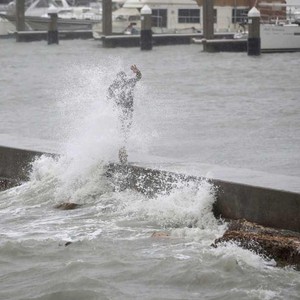 خسائر إعصار هارفي تقترب من 100 مليار دولار