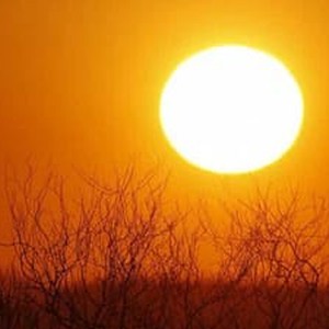 الأردن | مُقارنة مُناخية ... شهر حزيران هذا العام انتهى بموجة حارة قوية وغياب موجات الحر عن المملكة في تموز