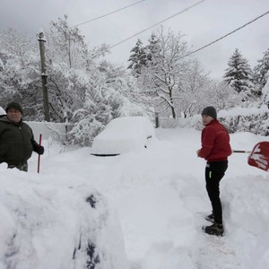 عاصفة ثلجية قوية تضرب رومانيا وبلغاريا وتغلق الموانيء والطرق