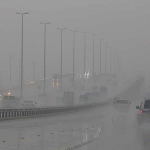 الإمارات | أجواء غائمة ومُغبرة مع فُرص لهطول الأمطار على بعض مناطق الدولة الثلاثاء والأربعاء