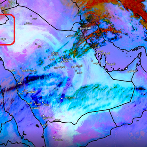 تحديث 3:00 مساءً | الأقمار الإصطناعية ترصد تشكل عواصف رملية وموجات غبار فوق مصر والأردن شمال تبوك 