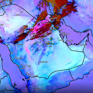 تحديث 2:45م | موجة غُبار وسُحب رعدية تؤثر على أجزاء من وسط وشرق المملكة 