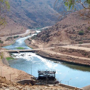 زيادة كميات تخزين المياه في السدود وإنقاذ الغطاء النباتي