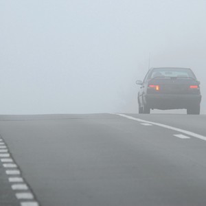 تنبيه: فُرصة عالية لتشكُل الضباب في أجزاء واسعة من المملكة فجر الأحد 