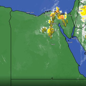 مصر - تحديث الساعة 6:30م | حزام من السُحب الرعدية يمتد من شمال الصعيد ويمر بالقاهرة وصولاً للساحل الشرقي