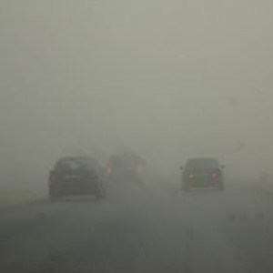 اغلاق طريق رأس النقب بسبب انعدام مدى الرؤية الافقية 