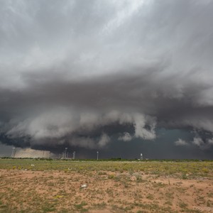 الأرصاد العُمانية | توقعات بتطور الحالة المدارية في بحر العرب إلى منخفض مداري عميق خلال الـ 24 ساعة القادمة